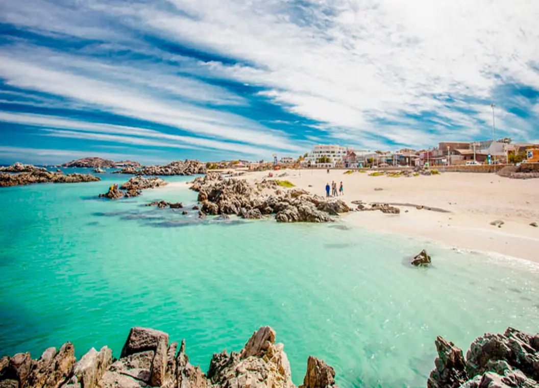 Bahía Inglesa: snorkel y fósiles en el desierto